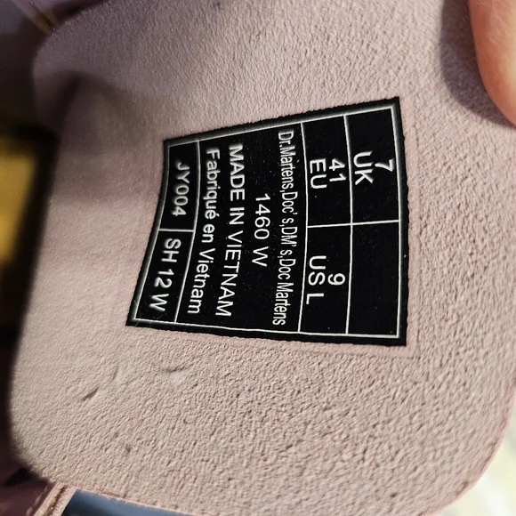 New Dr. Martens 1470 Pink Patent Lamper Lace Boots - Picture 7 of 8